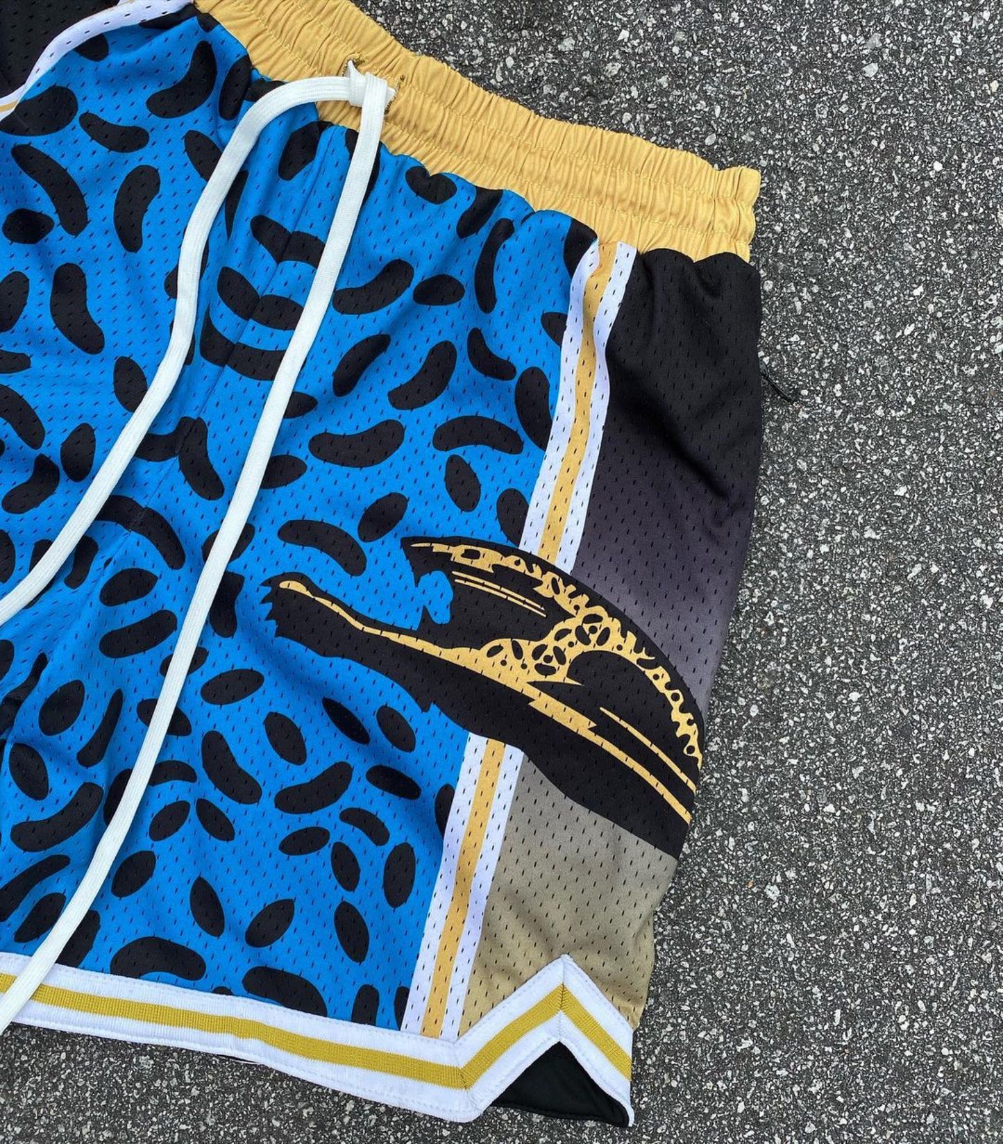 JAGUARS SWINGMAN SHORTS