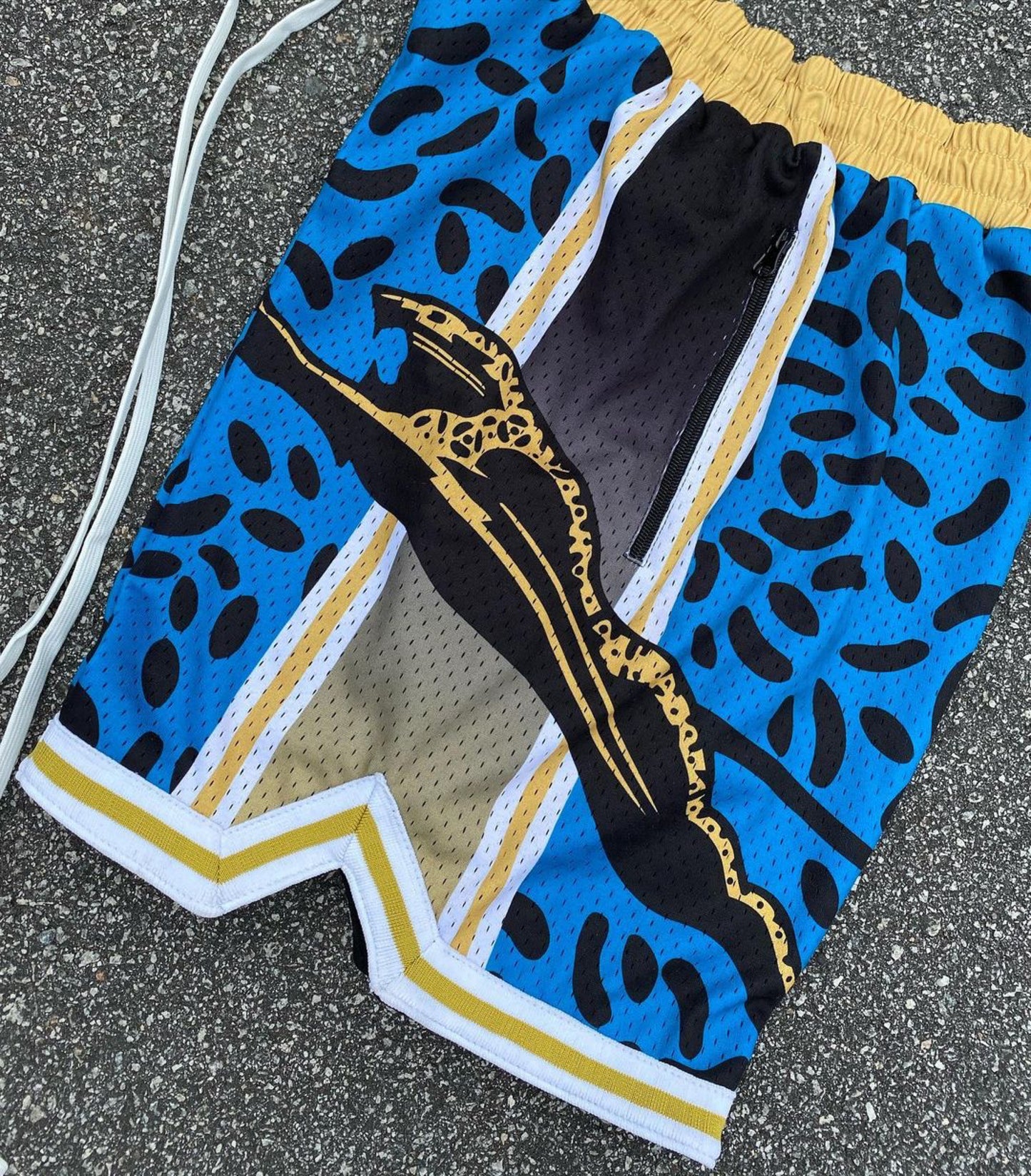 JAGUARS SWINGMAN SHORTS